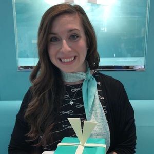 Meet your Posher, Susana